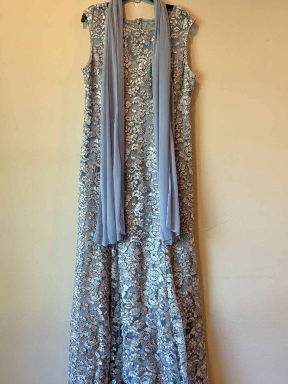 Alex Evenings Light Blue Sequin Embroidered Gown with Shawl Size 6